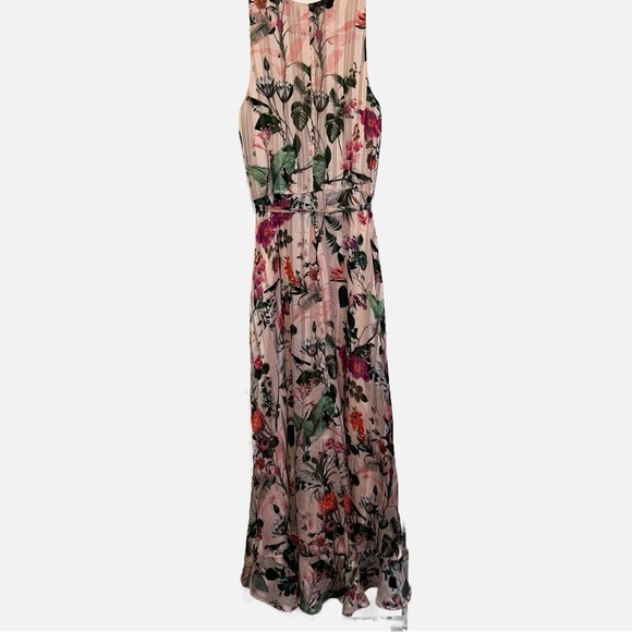 Banana Republic Botanical Print Fit-and-Flare Maxi Dress - Picture 3 of 11
